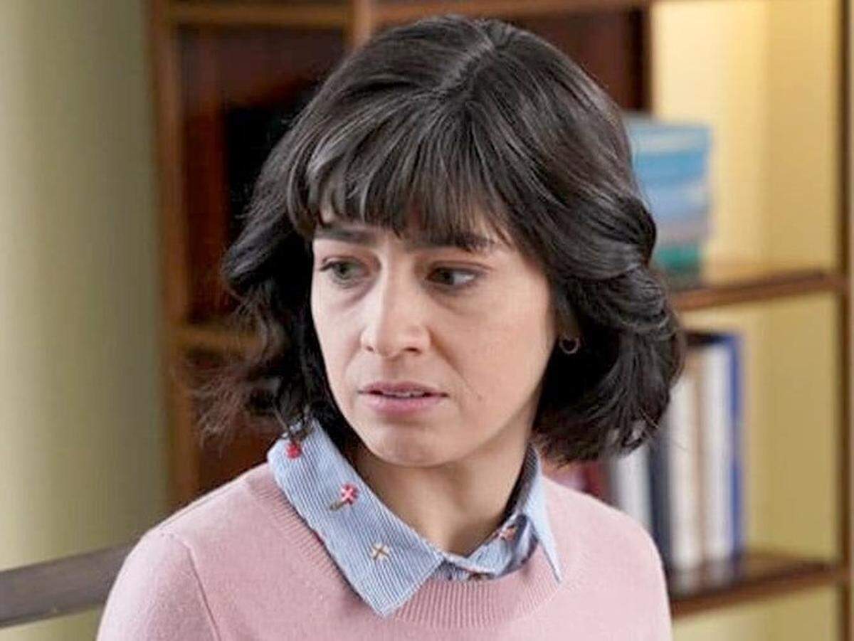 Melissa Villaseñor of “Saturday Night Live” will perform June 23-24 at the Comedy Club of Kansas City.