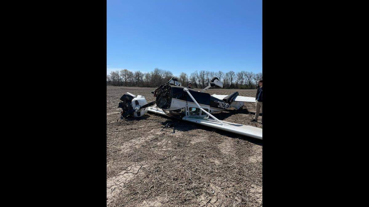 The Johnson County Sheriff’s Office reported that a plane had crashed near Gardner Municipal Airport just before noon Friday.