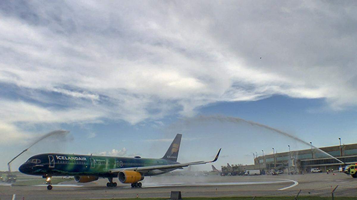 The maiden flight of Iceland Air to Kansas City International Airport was greeted with the traditional shower provided by airport pumper trucks. Iceland Air started service to KCI in May of 2018 and ended their flights in September of 2019.