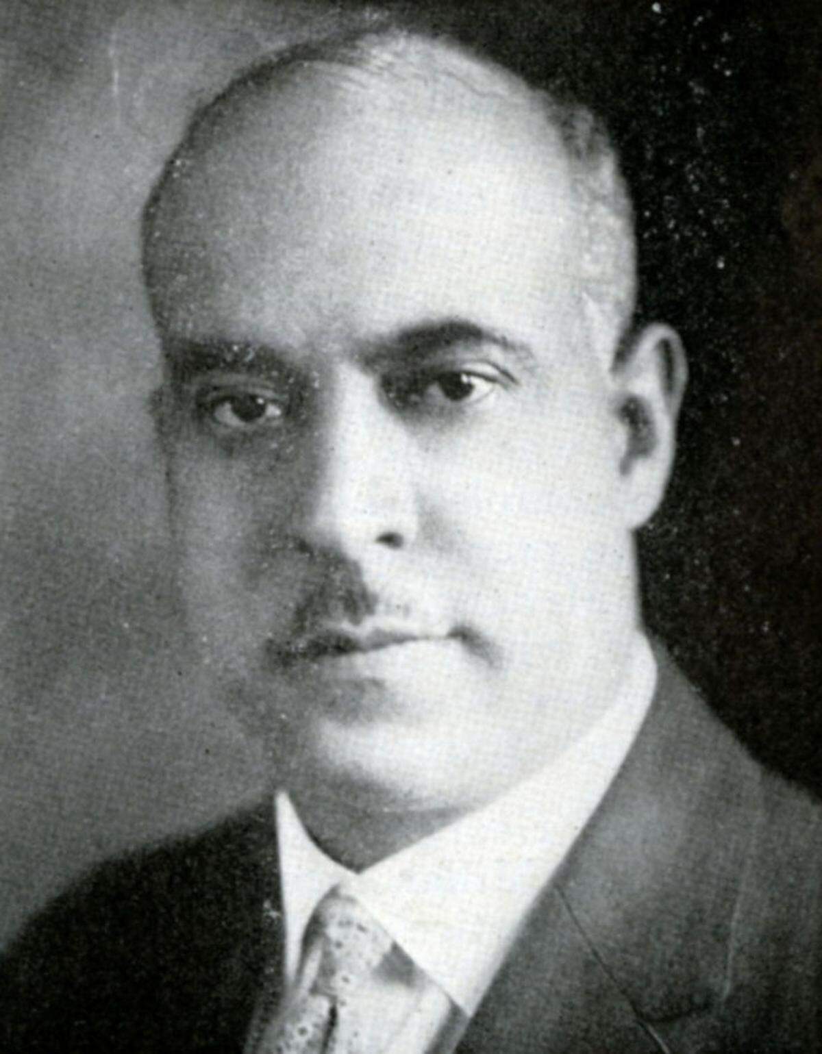 Dr. William J. Thompkins, first superintendent of the all-Black General Hospital No. 2. Jackson County Medical Journal, Oct. 8, 1932.