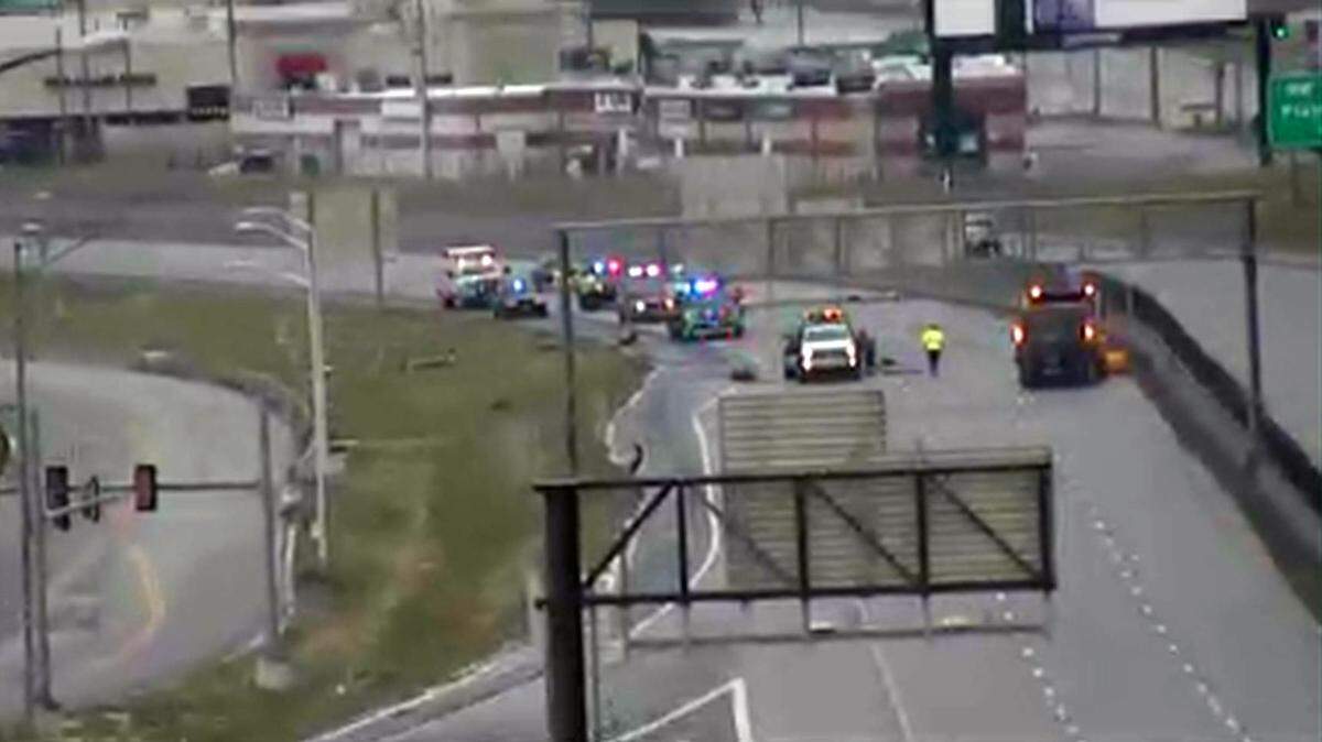 A multivehicle crash near Barry Road closed northbound Interstate 29 at Northwest 72nd Street in Kansas City's Northland. The crash occurred shortly after 6 a.m., and the highway remained shut down for several hours.