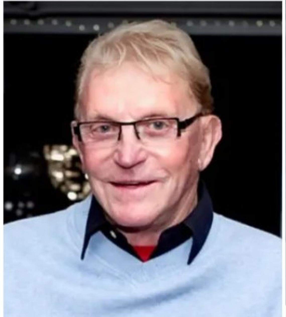 Melvin Dwain Smith, 83, died on Dec. 10, 2025. The properties that held his multiple antique shops on West 45th Street in the West Plaza are being sold, their contents liquidated.