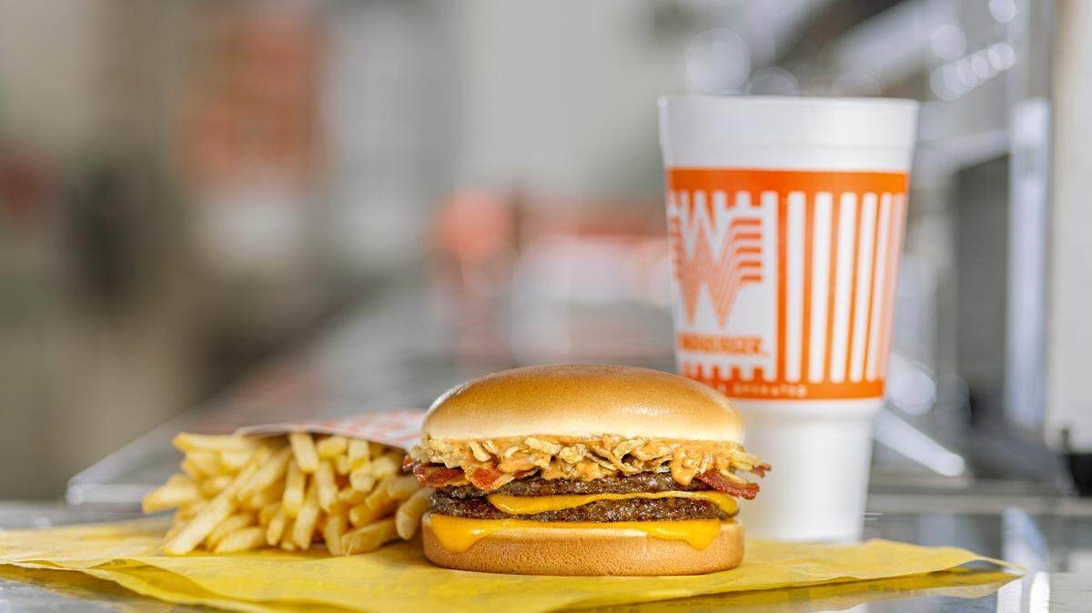 Whataburger is opening another Kansas City area location.
