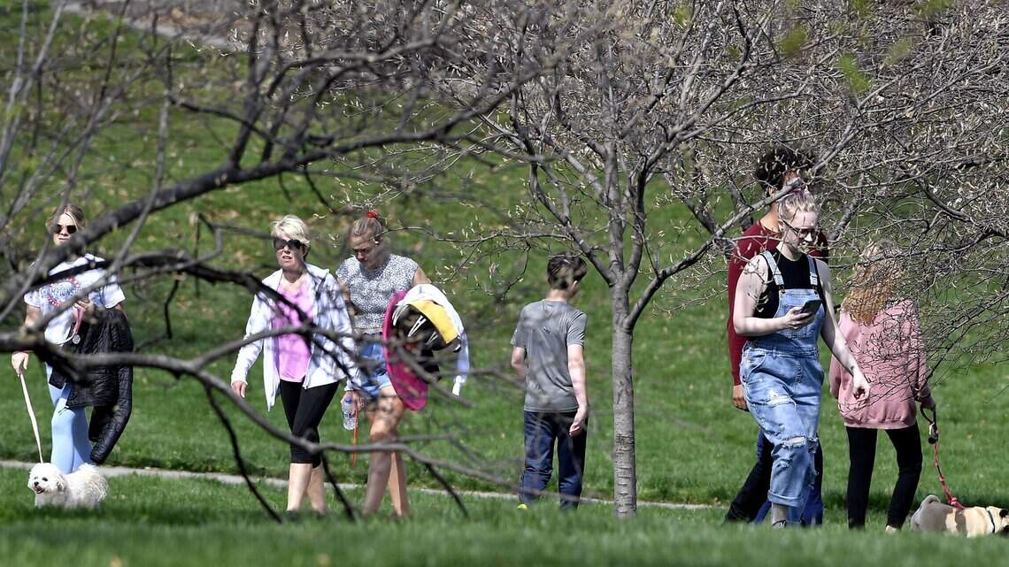 Kansas City closes 2.5 miles of roads to provide outdoor space during COVID-19 crisis