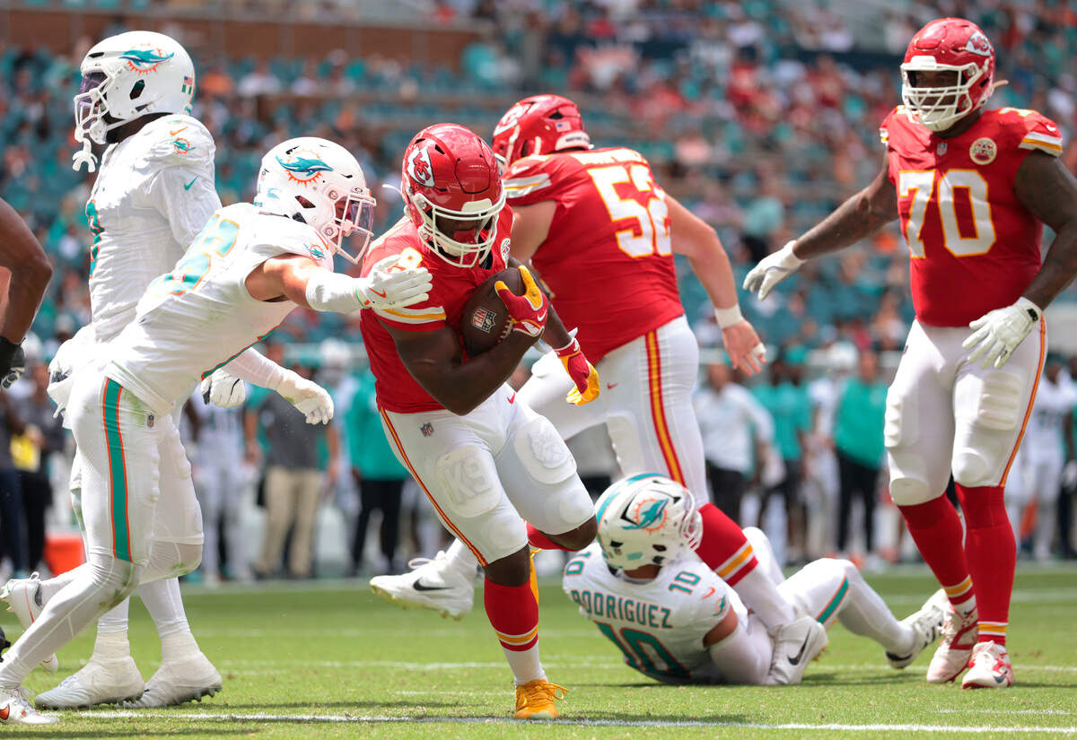 Chiefs earn workmanlike 24-10 road win in Miami | Kansas City Star