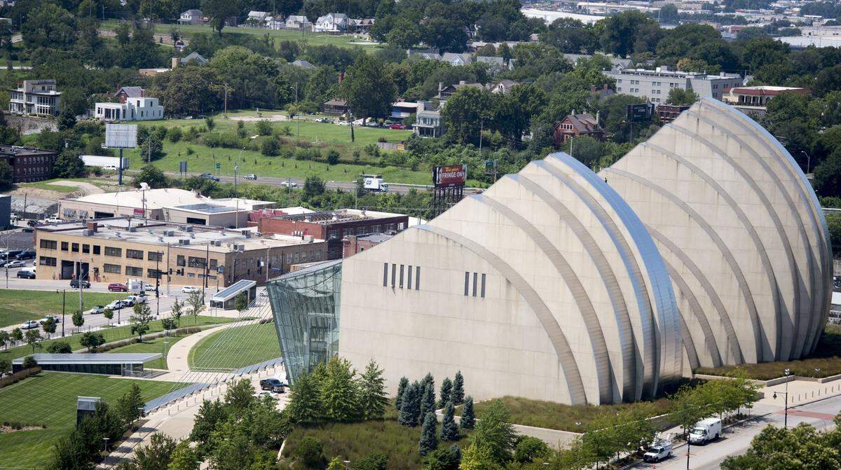 The Kauffman Center for the Performing Arts will hold a trivia night Feb. 25.