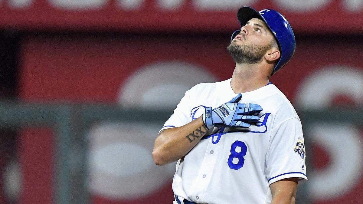 Mike Moustakas, whom the Royals traded away at the end of July, was one of the last links to the 2015 World Series championship team on the 2018 roster for fans to root for.