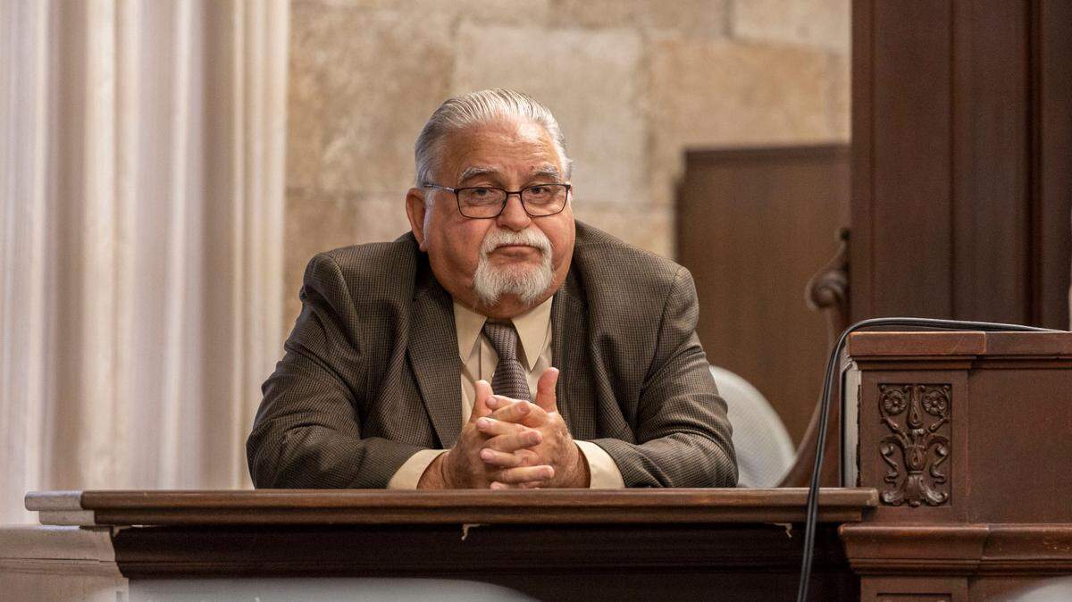 Ex-KCK cop Golubski had ties to criminals, prosecutors say. Was he their ‘protector’?