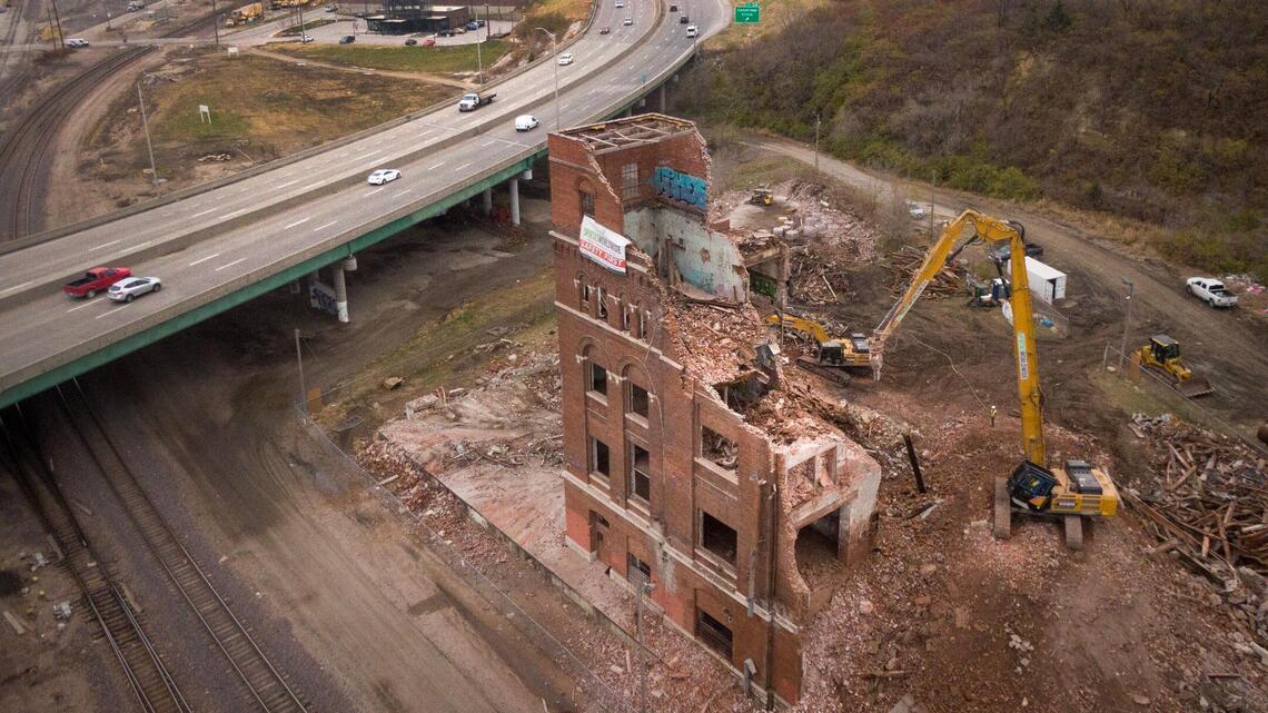 Imperial Brewing, a familiar sight along I-35, razed after renovation hopes dashed