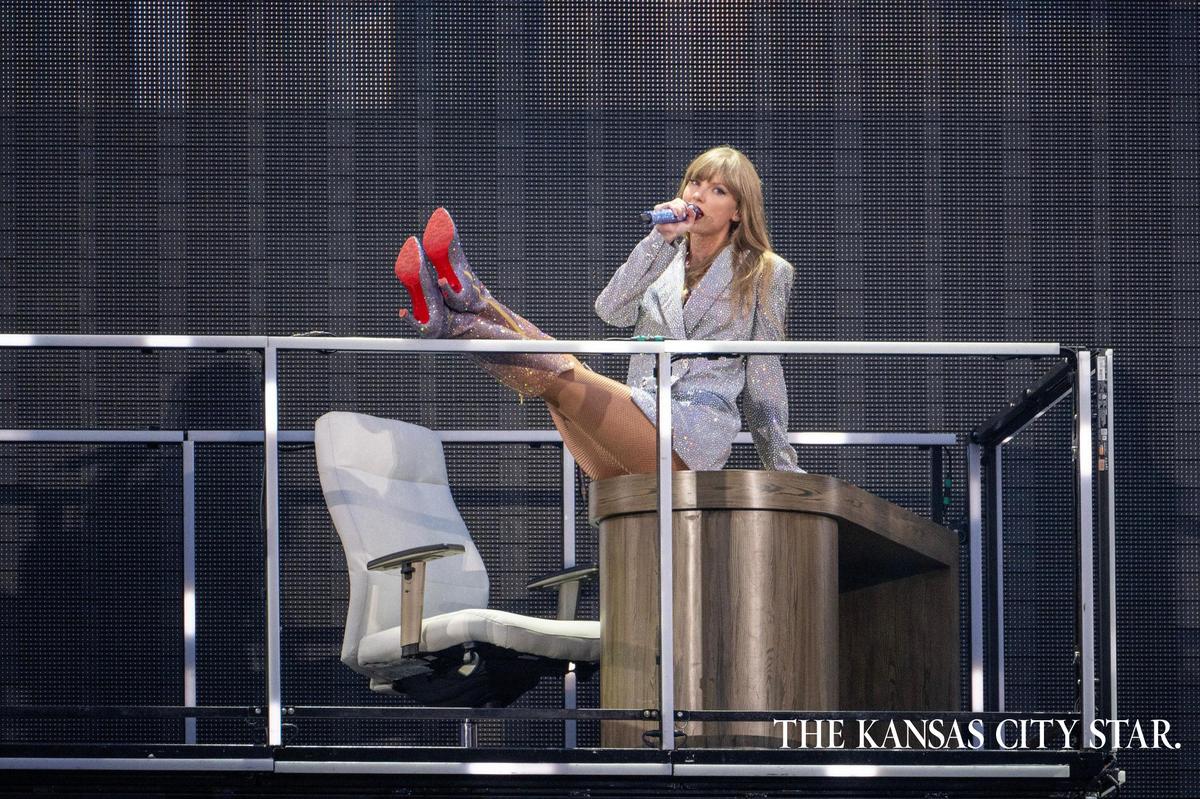 Taylor Swift kicked up her Louboutins as she sang “The Man” on July 7 during the first of two Kansas City shows.