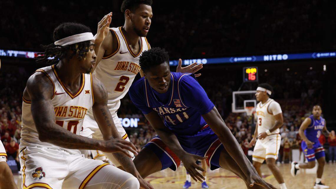KU basketball’s eight-game win streak ends at Iowa State. Here are the takeaways