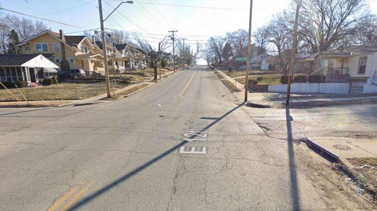 Woman killed in car crash Wednesday morning in Kansas City | Kansas ...