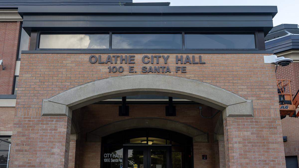 Olathe City Hall is pictured on Tuesday, Sept. 16, 2025.