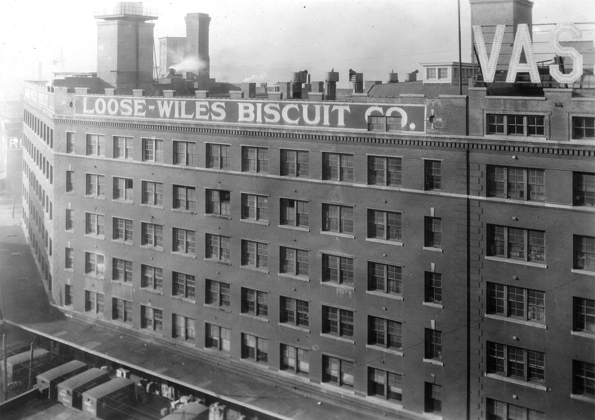 The Green & Green Baking Company in Dayton, Ohio invented Cheez-its in 1921, touting the crackers as a variation on Welsh rarebit. In 1932, Kansas City’s Loose-Wiles Biscuit Company purchased Green & Green, and soon after, changed its own name to Sunshine Biscuit.
