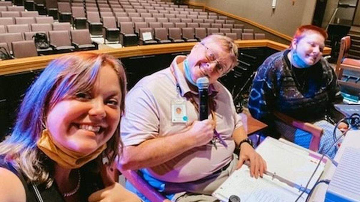 Jeannie Hutter, a teacher at Fort Osage High School, died last week from COVID-19. The beloved theater teacher was fully vaccinated but immunocompromised.