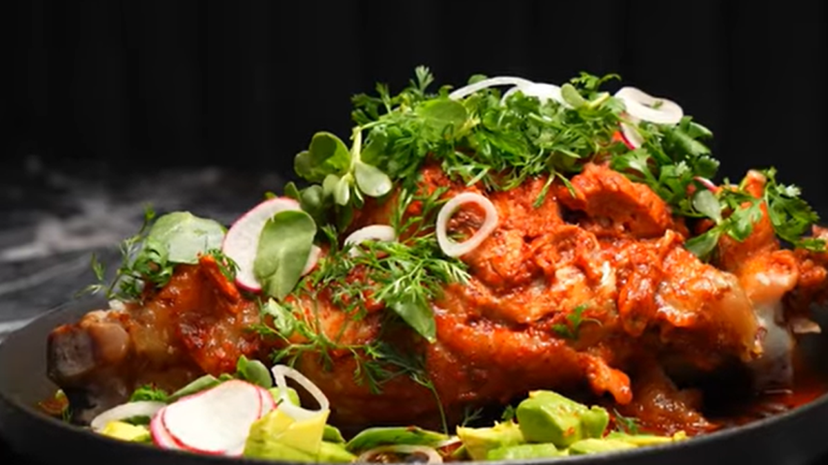 Mexican restaurant El Lenador, located in Shawnee, will serve chamorro (steamed beef) and other Mexican dishes.