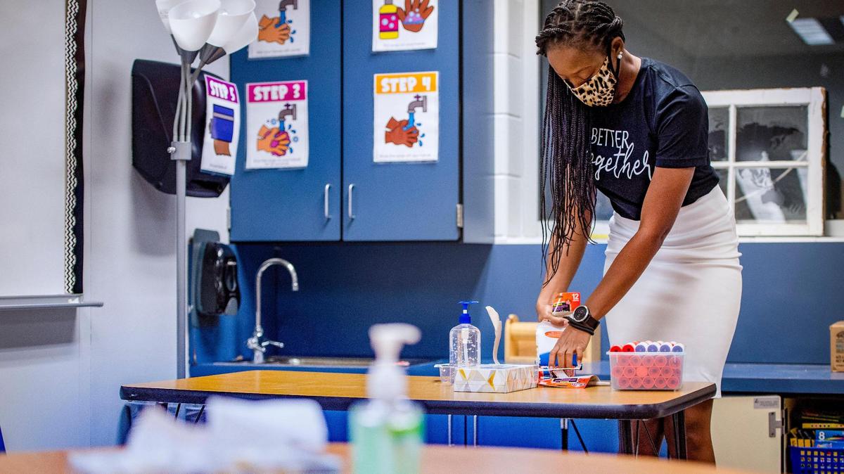 Blue Valley mandates masks in elementary, middle schools, follows Johnson County order