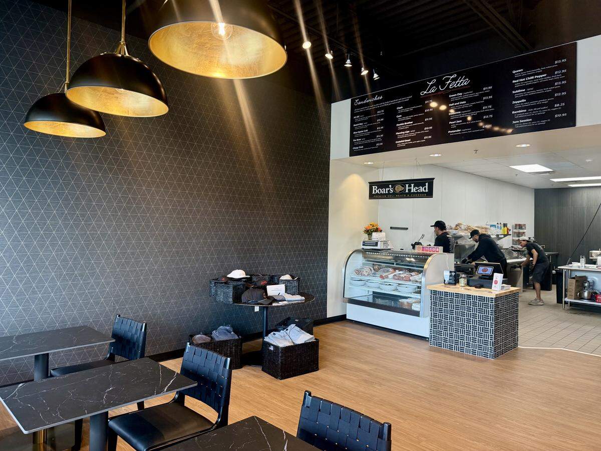 La Fetta has opened in Overland Park at 14363 Metcalf Ave.