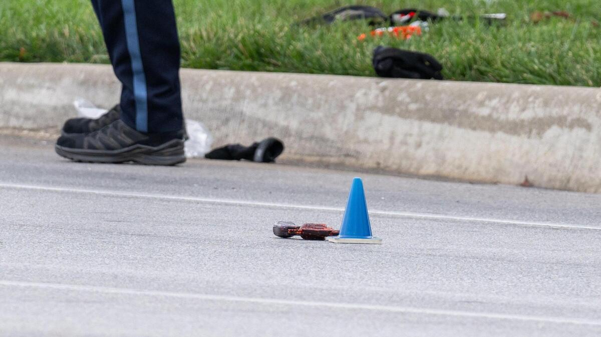 Man dies following police shooting at KC intersection | Kansas City Star