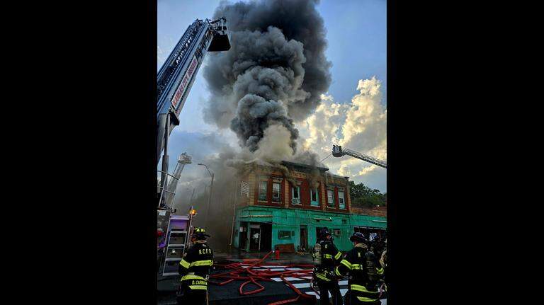 Fire heavily damages historic Green Duck Lounge and Grill in Kansas City