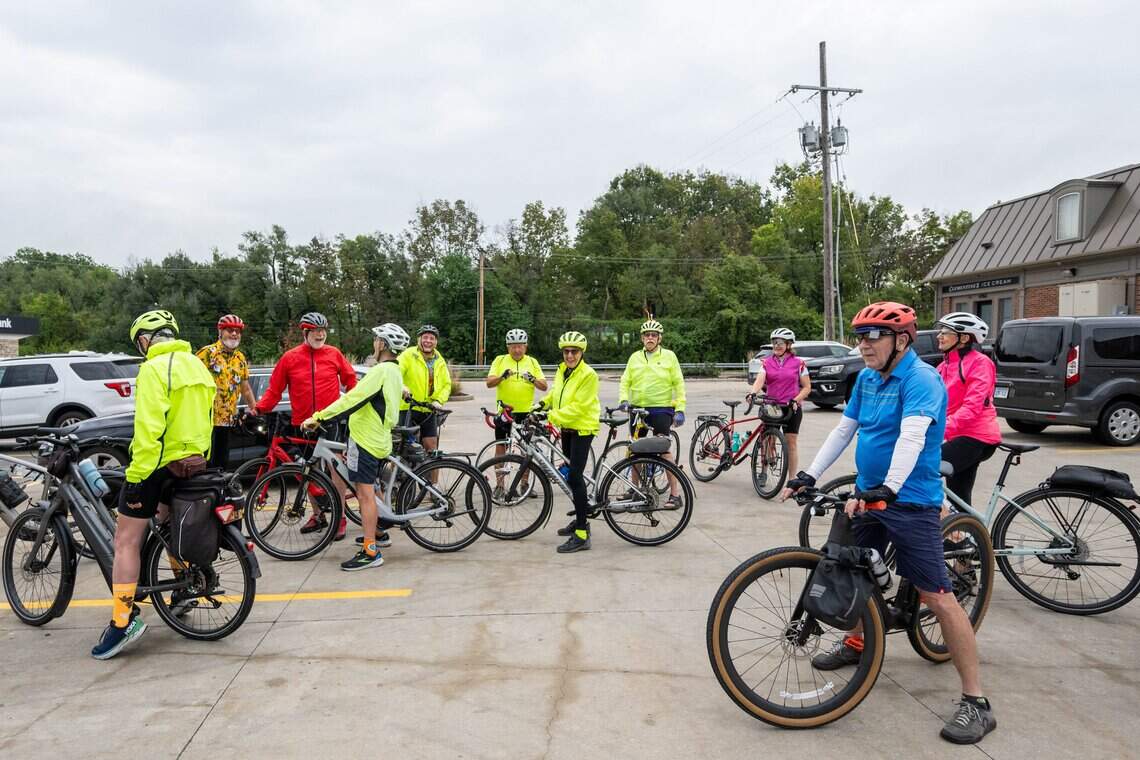 How e-bike regulations in Johnson County affect riders | Kansas City Star