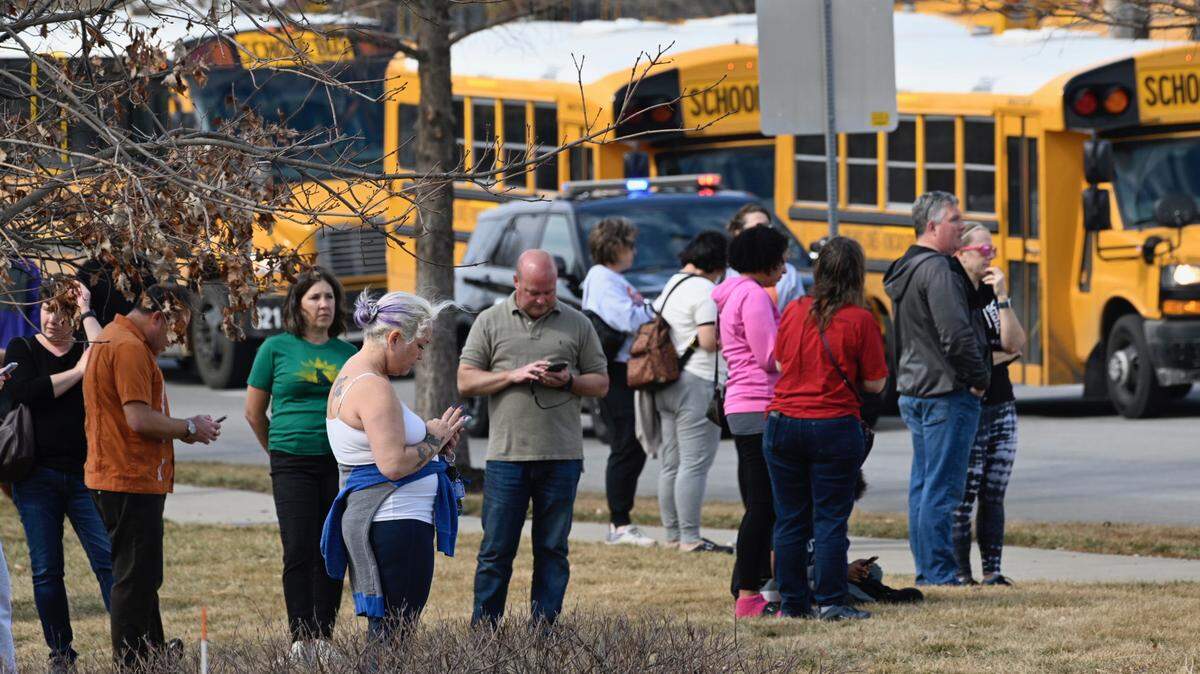 Advice for parents: Here’s how to talk to kids about school shootings