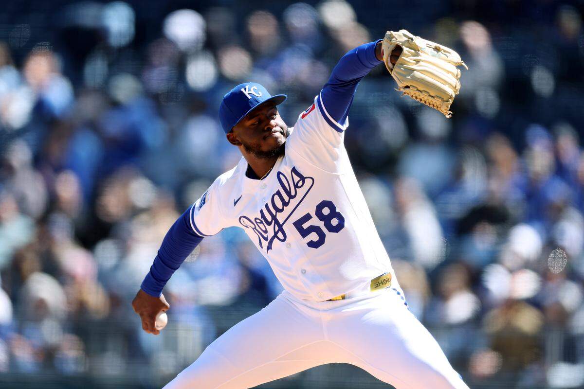 Royals right-handed starter Luinder Avila pitches during game one of a doubleheader against the Milwaukee Brewers at Kauffman Stadium in Kansas City on Saturday, April 4, 2026.