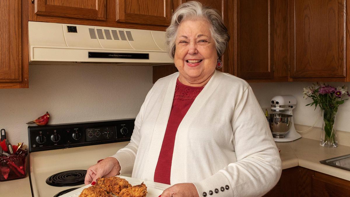 Phyllis Wyatt and fried chicken.
