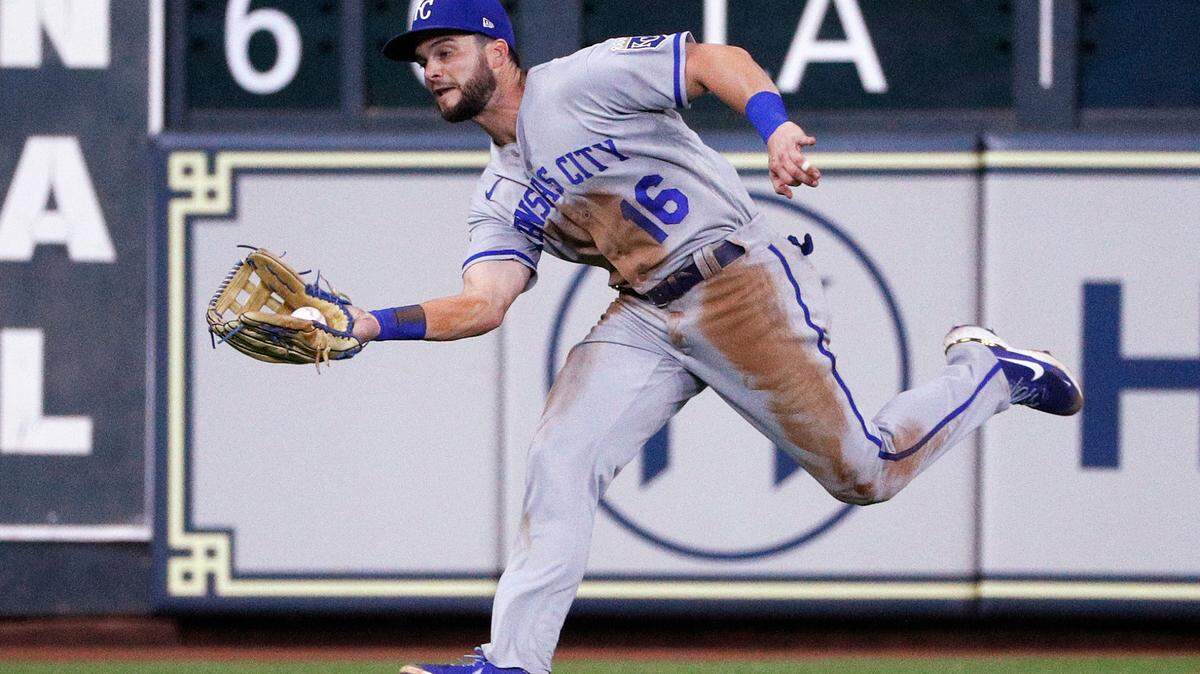 Kansas City Royals left fielder Andrew Benintendi makes a running catch on a fly ball from Houston Astros’ Mauricio Dubon during the fifth inning of a baseball game Wednesday, July 6, 2022, in Houston. (AP Photo/Kevin M. Cox)