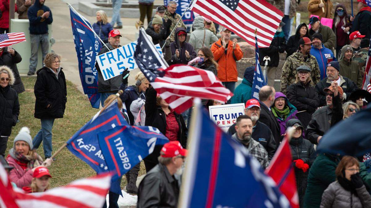 Supporters of President Donald Trump on the Kansas Statehouse grounds on Jan. 6, 2021.