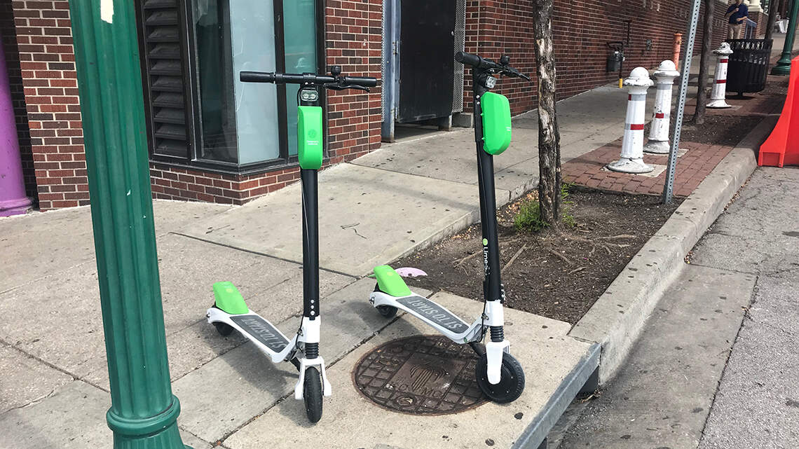 Dockless scooter company serving KC recalls model after reports it can break