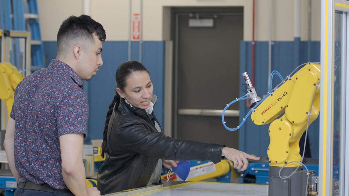 Kansas City Kansas Community College’s automation engineering program is the teaching students American manufacturers need.