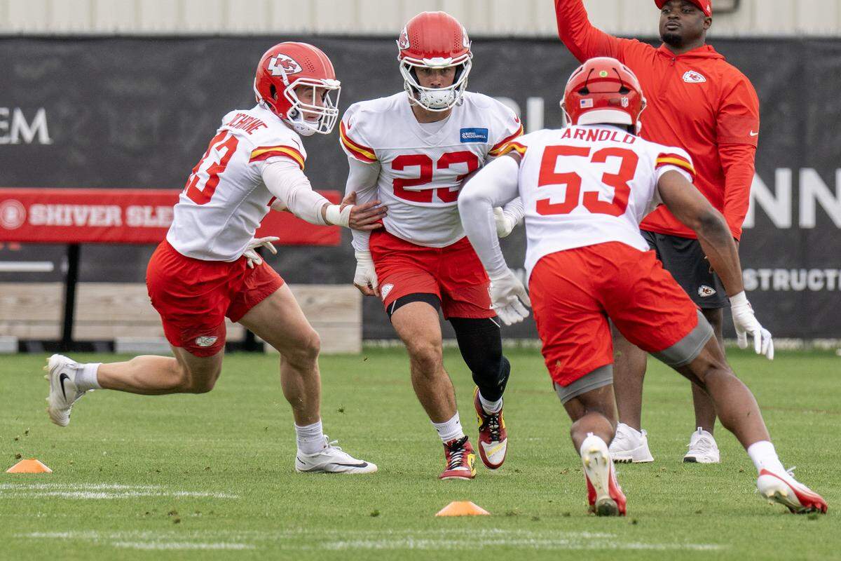 Kansas City Chiefs linebacker Drue Tranquill (23) runs drills during practice at the Chiefs' training facility on Thursday, May 28, 2026, in Kansas City.