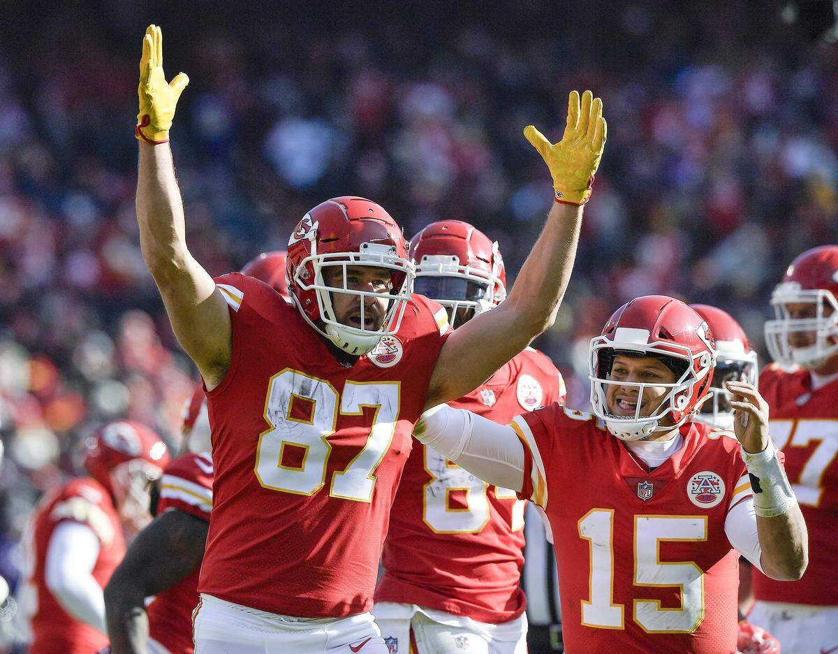 Kansas City Chiefs tight end Travis Kelce and quarterback Patrick Mahomes celebrated Kelce’s touchdown reception in the second quarter against the Baltimore Ravens while the teams played in Kansas City. It was Mahomes’ 42nd touchdown pass of the 2018 regular season.