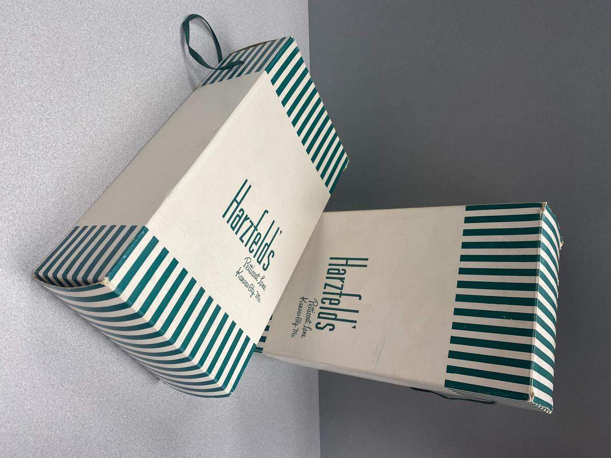 Harzfeld’s boxes with their Petticoat Lane branding.