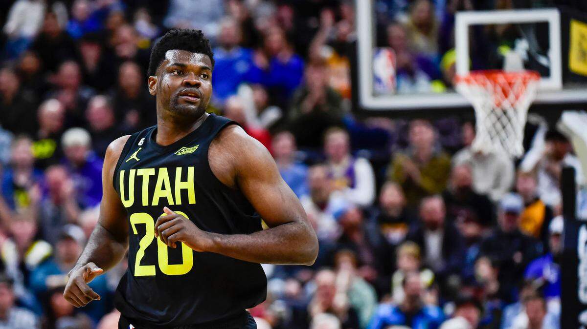 Utah Jazz center Udoka Azubuike (20) looks back after a basket against the Milwaukee Bucks during the second half at Vivint Arena in Salt Lake City on March 24, 2023.