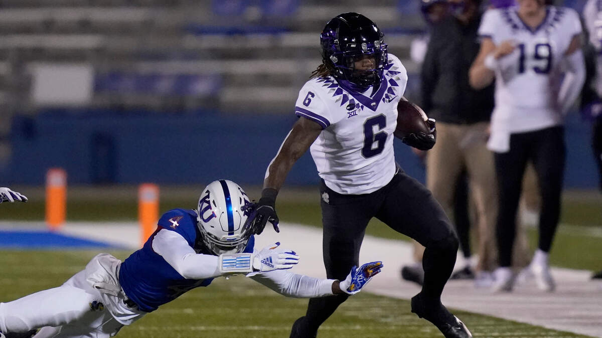 TCU running back Zach Evans is listed as the team’s top back, but he will miss the first two offensive series for breaking team rules. (File photo, 2020)