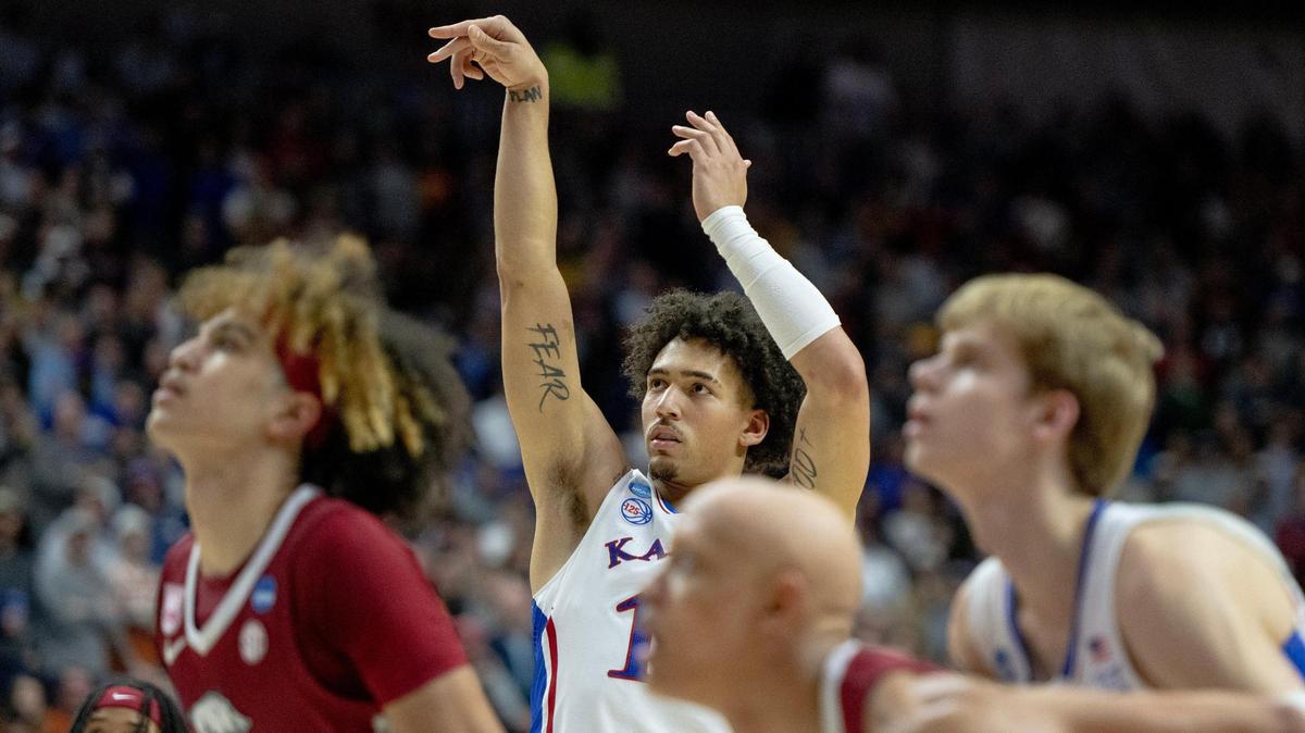 Kansas forward Jalen Wilson (10) shoots a free throw against Arkansas during a second-round college basketball game in the NCAA Tournament Saturday, March 18, 2023, in Des Moines, Iowa.