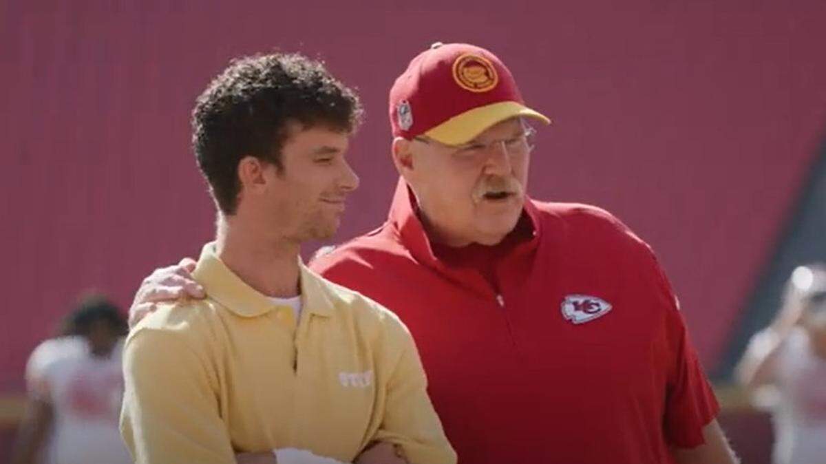 Kansas City Chiefs coach Andy Reid stars in updated version of iconic Snickers commercial.