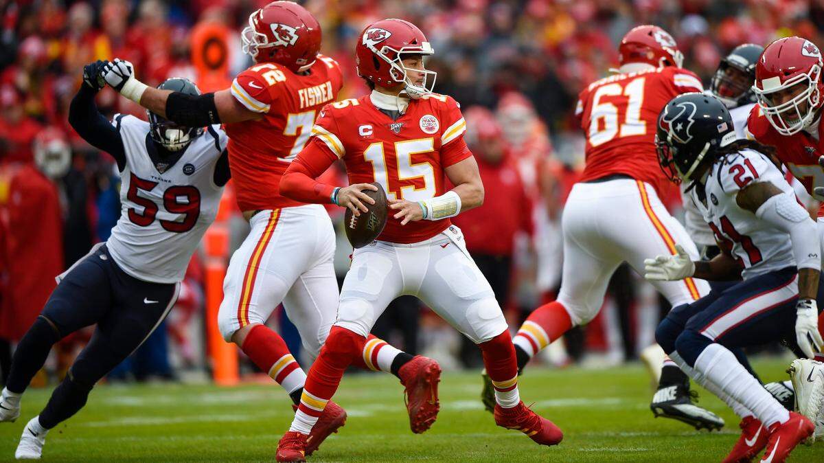 Kansas City Chiefs quarterback Patrick Mahomes didn’t connect on any touchdown passes in the first quarter against the Houston Texans during the AFC Divisional Round playoff game in 2020 at Arrowhead Stadium.