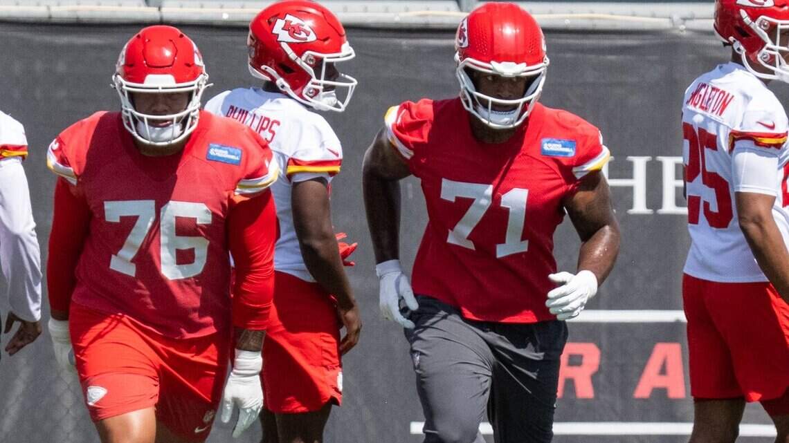 Slimmed-down Chiefs tackle Josh Simmons reflects on rookie season, one year later