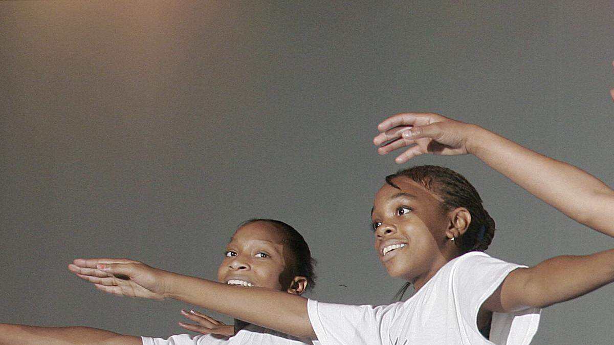 The Kansas City Friends of Alvin Ailey maintains a strong emphasis on education, offering dance instruction through year-round programs such as the nationally respected AileyCamp.