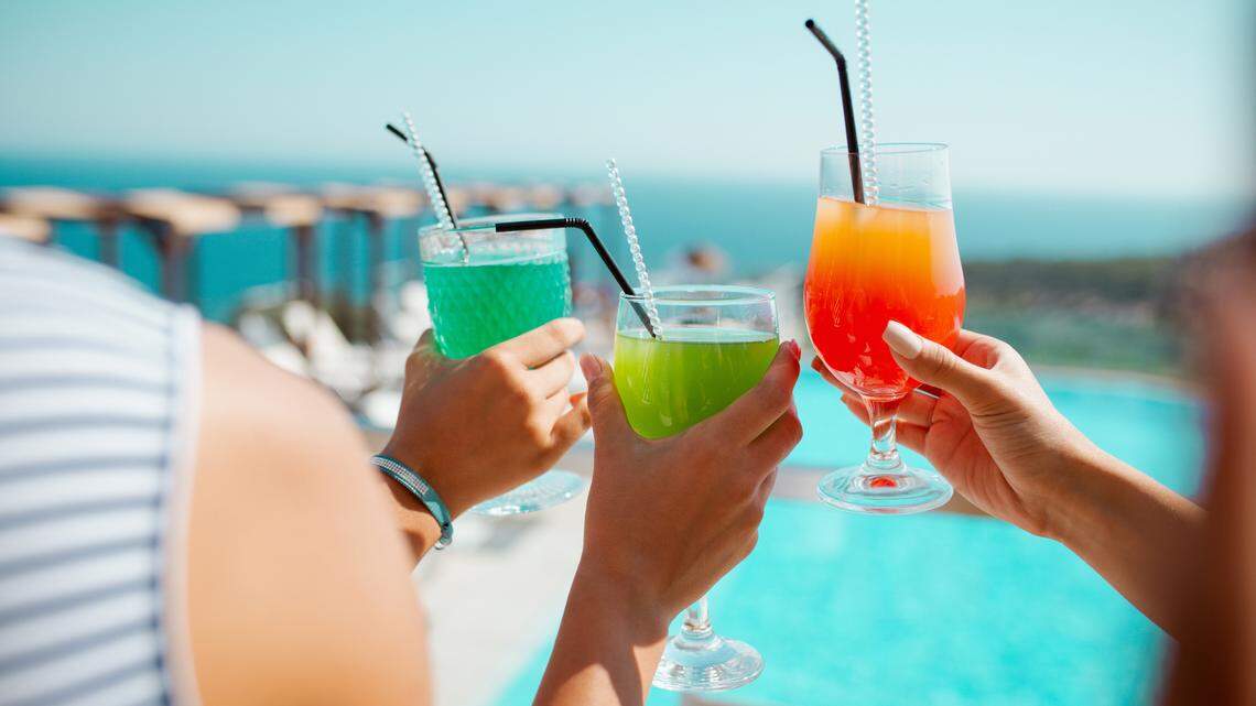 Drinking less doesn’t have to be a huge chore — check out these smart tips.