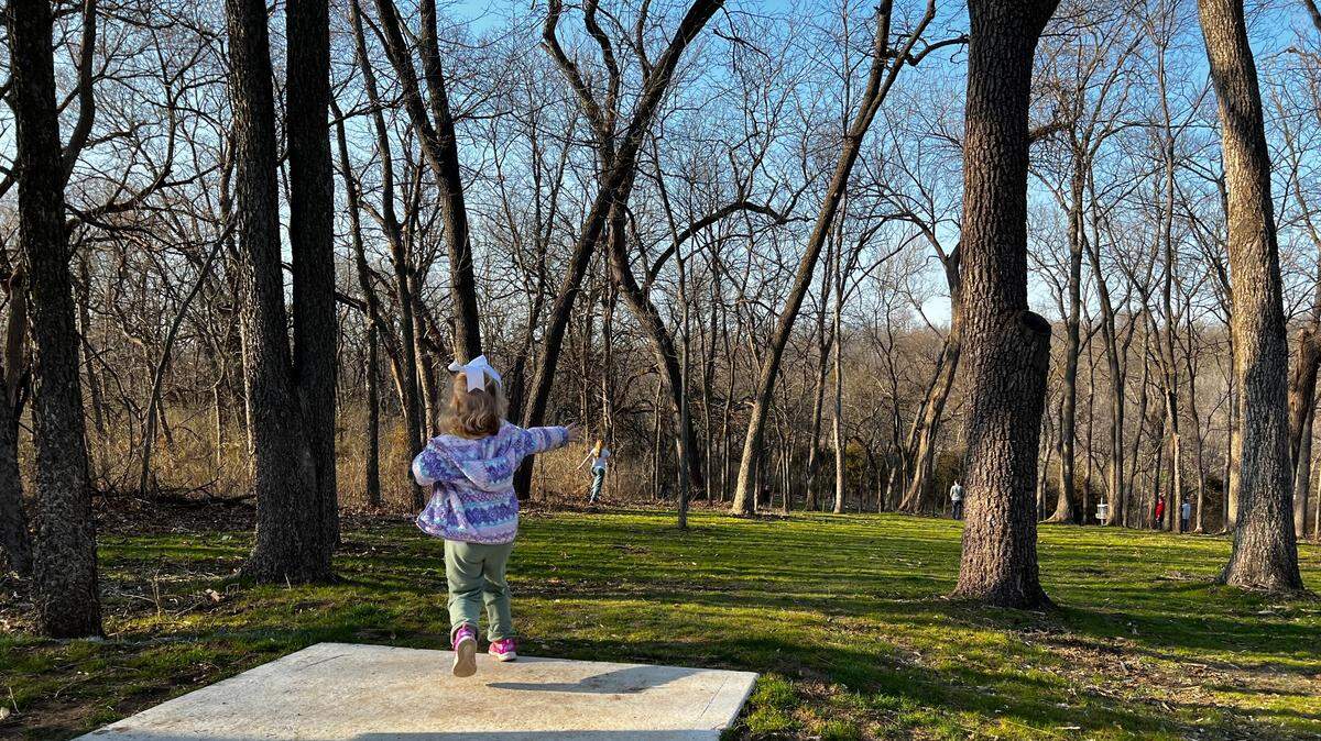 With multiple teepads and basket locations, the Black Hoof Disc Golf courses are designed to be enjoyed by everyone.