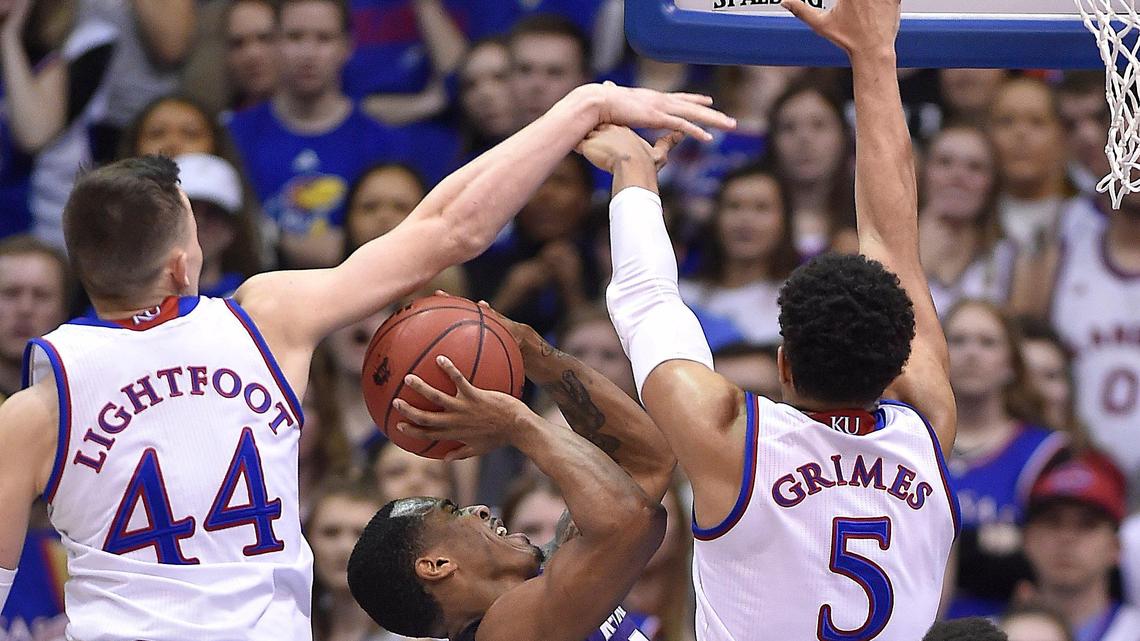 Lightfoot, Garrett give KU a spark against K-State and keep Jayhawks in Big 12 race