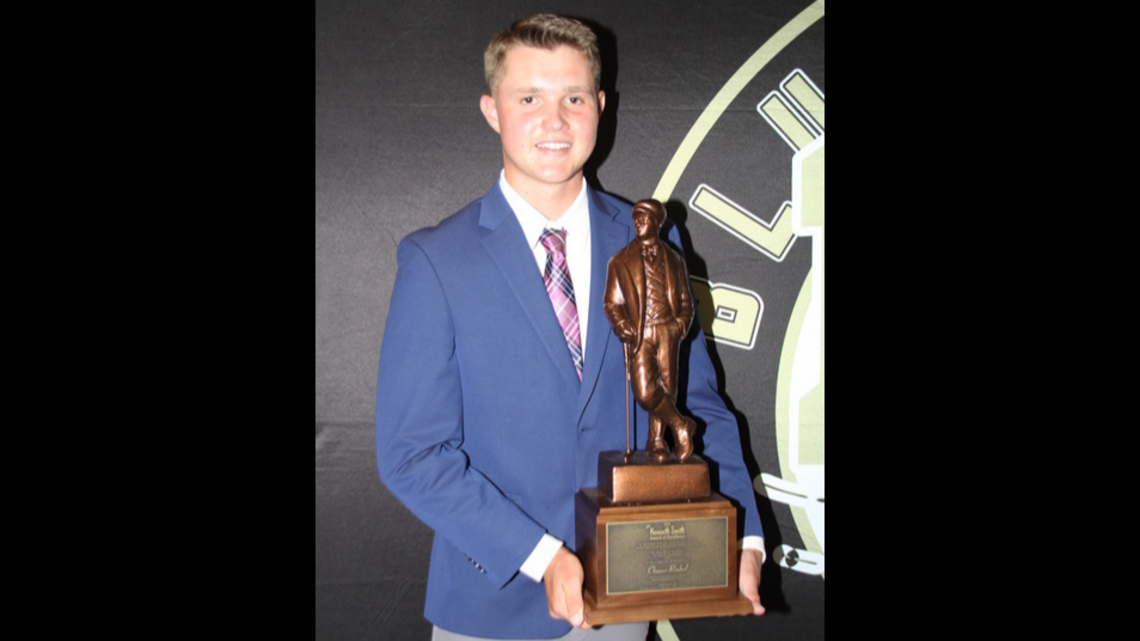 Iowa Hawkeyes-bound Blue Valley HS golfer Chance Rinkol wins Kenneth Smith Award