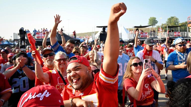 Chiefs fans celebrate kickoff of NFL season with ‘World’s largest tailgate’ at Arrowhead