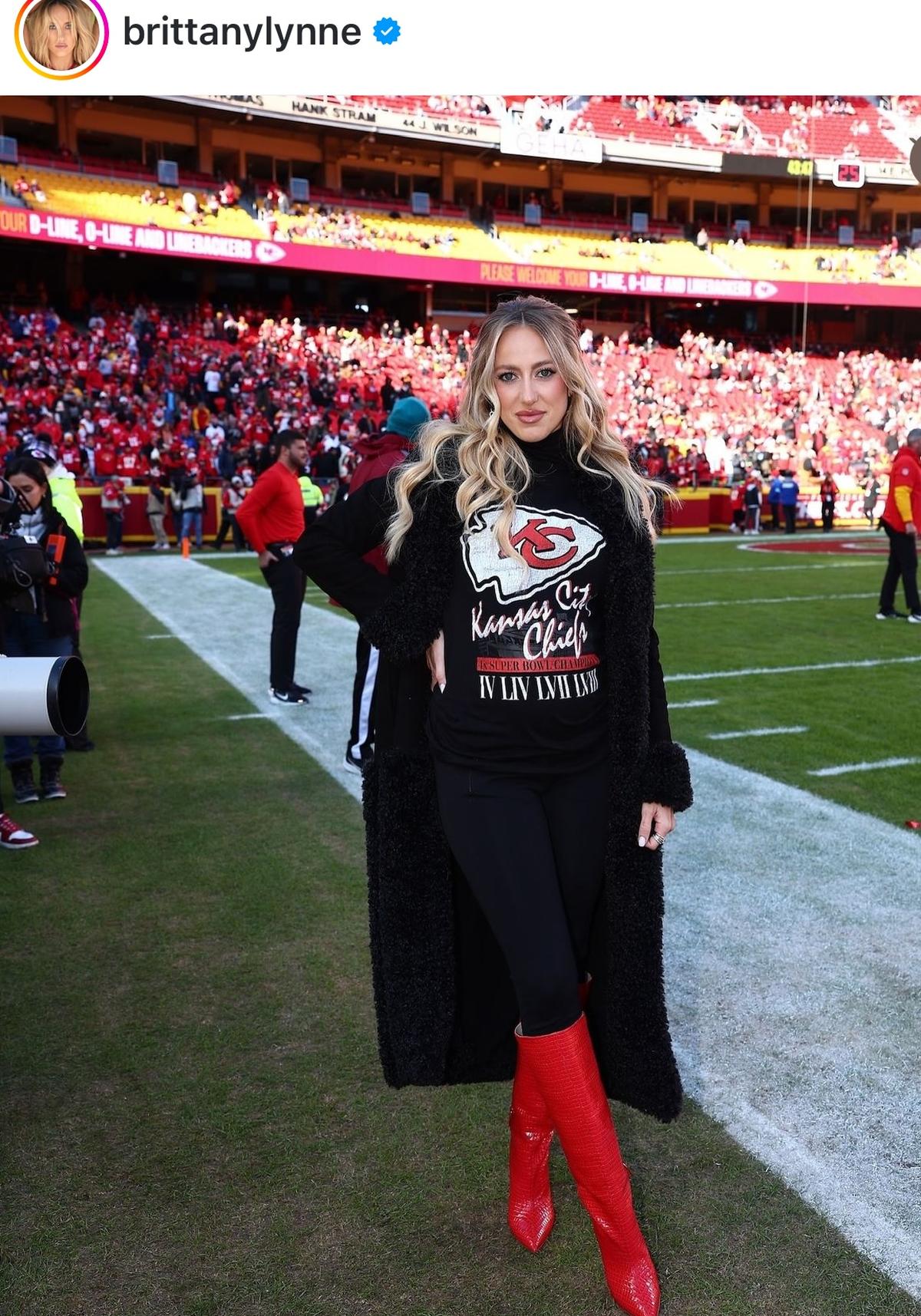 Brittany Mahomes wore a shirt that matched the one her husband, Chiefs quarterback Patrick Mahomes, wore when he arrived at GEHA Field at Arrowhead Stadium for the Raiders game Friday.