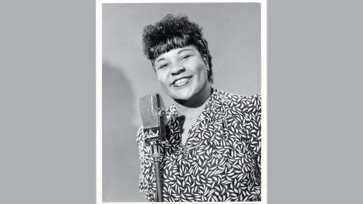 Recording for Capitol Records, Julia Lee produced hits such as “Snatch and Grab It” and “King Size Papa.”
