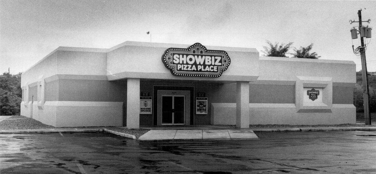 One of the Kansas City ShowBiz Pizza locations in the 1980s. At one time, there were more than 200 locations across the U.S.